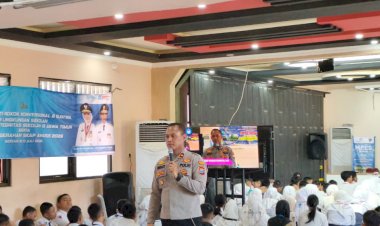 Polresta-Sidoarjo-Ajak-Pelajar-Disiplin-dan-Peduli-Kamtibmas